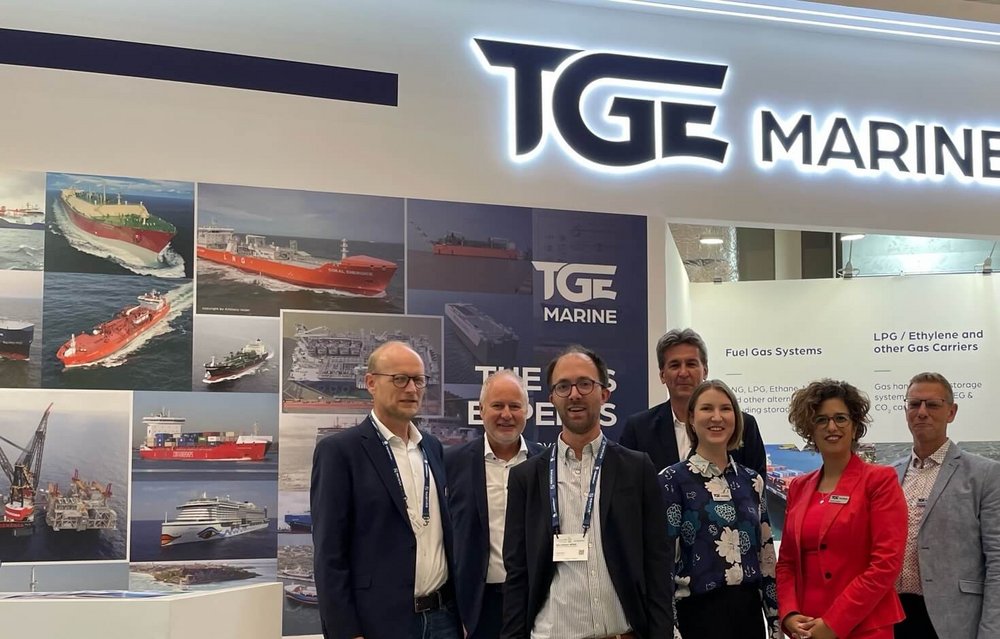 TGE Marine's Crew at SMM